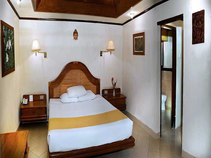Sanur Respati Beach Hotel מראה חיצוני תמונה